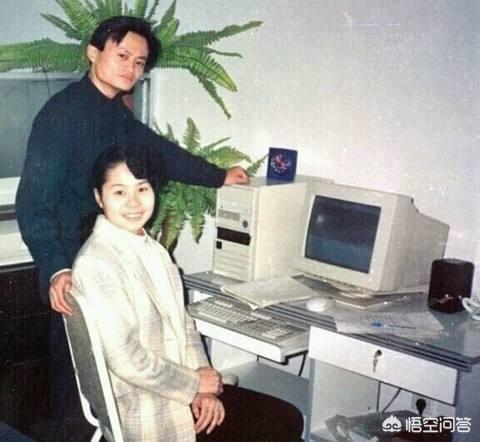 为什么说马云离婚，比创建公司还难？他背后的女人有什么本事？