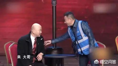 贾冰春晚:往年春晚的那些经典的小品，你记得几个？说来听听？