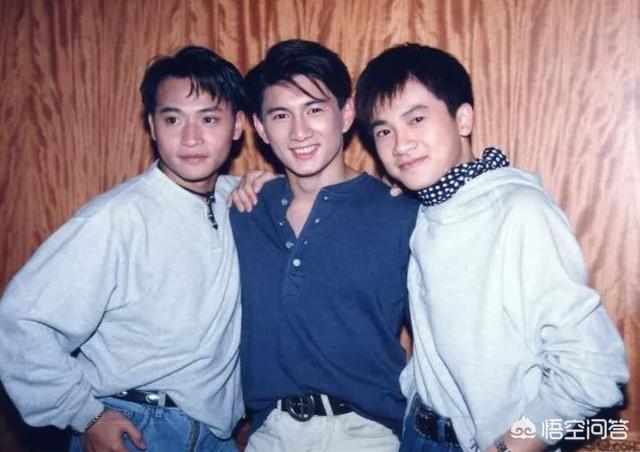 小虎队的歌:小虎队的成员学历都怎么样？