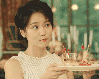 成果女演员老公是谁:如何评价《爱情公寓5》中演员成果的颜值