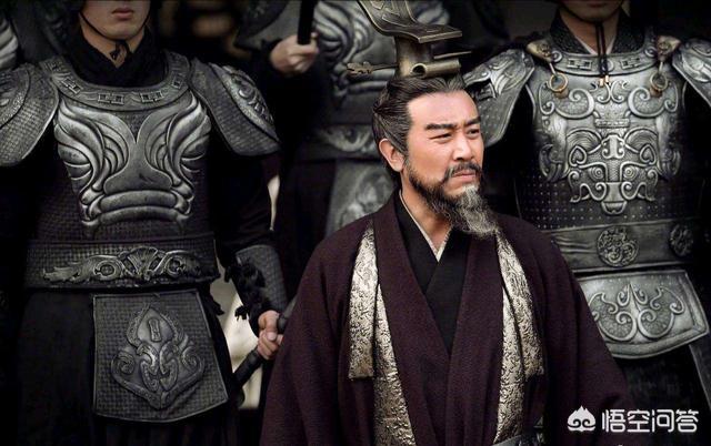 西凉军:董卓率西凉军夜宿后宫，董卓有辱骂何太后吗？