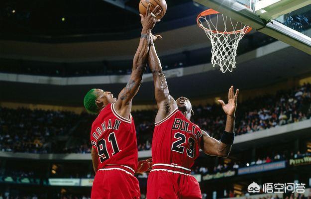 大虫罗德曼当年在公牛队场均只有5分，他为什么能和当年的乔丹皮蓬并称为三巨头？插图31