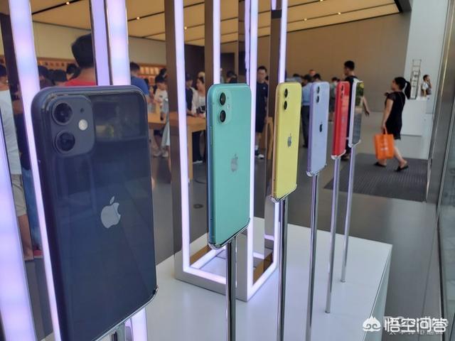 2020买苹果手机几比较好,手里钱不是很多？