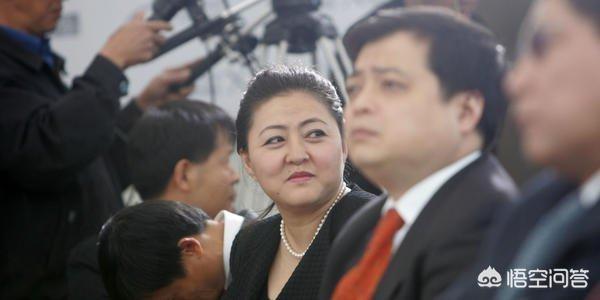 章泽天是怎么火的,那些年红的校花，现在都咋样了？