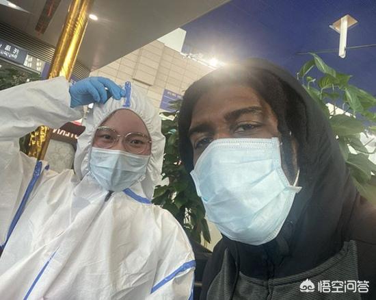 兰斯史蒂芬森:辽宁男篮签约O.J.梅奥作为兰斯-史蒂芬森的替补你怎么看？