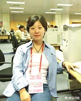 金宇彬复出画报:当年因为采访米卢爆红的美女记者李响去哪了？现状怎么样？