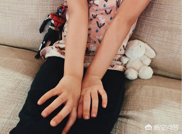 绚香:水岛宏爱女识破自己爸爸是假面骑士身份是怎么回事