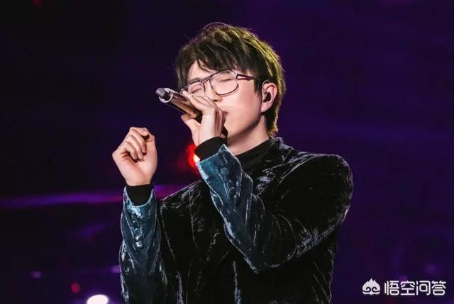 马思唯帮唱袁娅维:谢帝或者马思唯有潜力成为未来中国嘻哈圈的No.1吗
