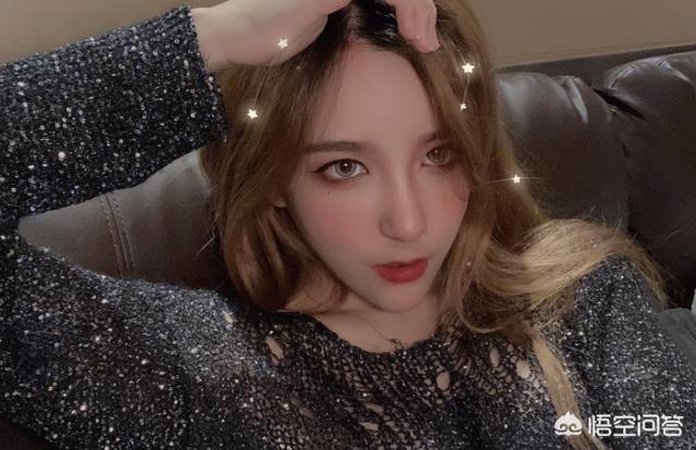 网友评价LPL女解说,瞳夕最专业,Rita最漂亮,周淑怡最搞笑,你有何看法？