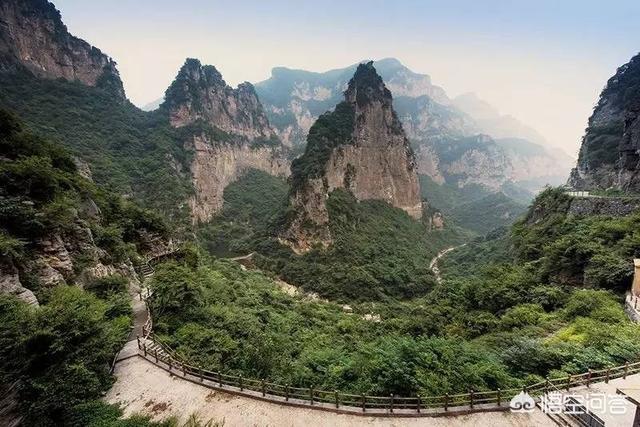 野苹果乐园:你最近去哪旅游了？对当地印象怎么样？