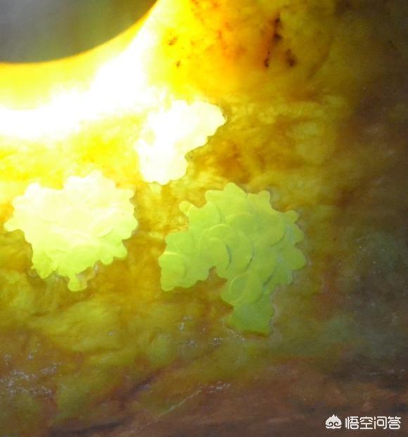 翡翠原石开窗后怎么保养,开窗的翡翠原石能买吗，还是直接买成品？