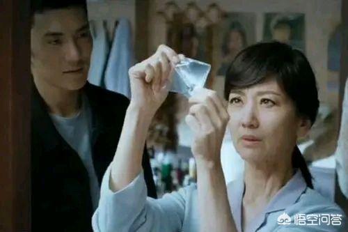 周岩毁容案:如何评价在《不完美的她》中，被大火毁容的李泽？