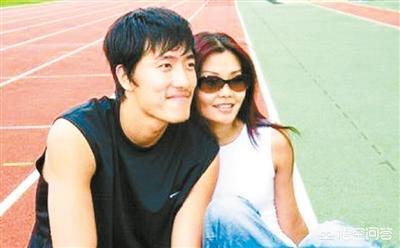 刘翔女友:刘翔前妻葛天和现任吴莎隔空开撕，你支持谁？