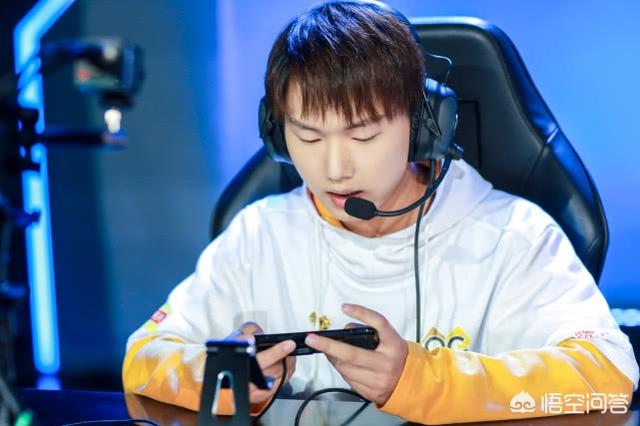 头条问答 - 杰杰透露:很憧憬加盟qg,因为飞牛是他的偶像,希望能成为与