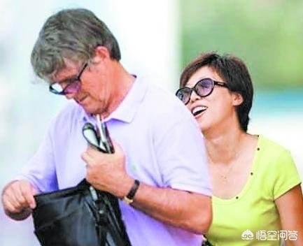 金宇彬复出画报:当年因为采访米卢爆红的美女记者李响去哪了？现状怎么样？