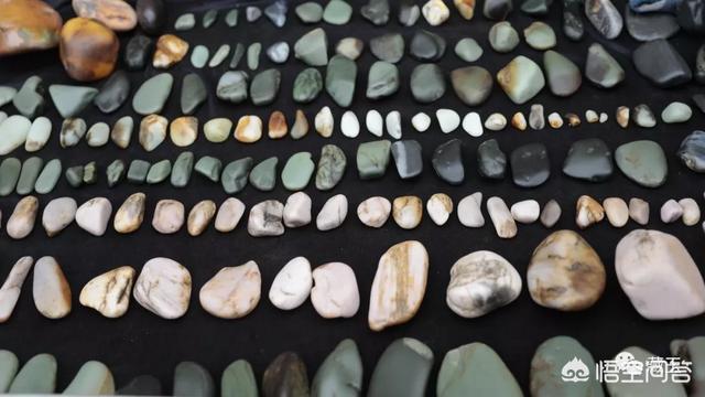 和田玉沙枣青籽料原石价格,“沙枣青”有什么特点？怎样收藏？