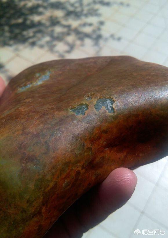 翡翠原石开窗后怎么保养,开窗的翡翠原石能买吗，还是直接买成品？