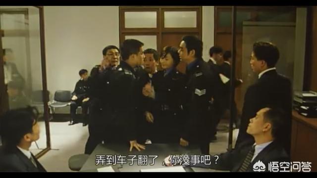 怒火街头剧情:《冲锋队怒火街头》讲的什么？