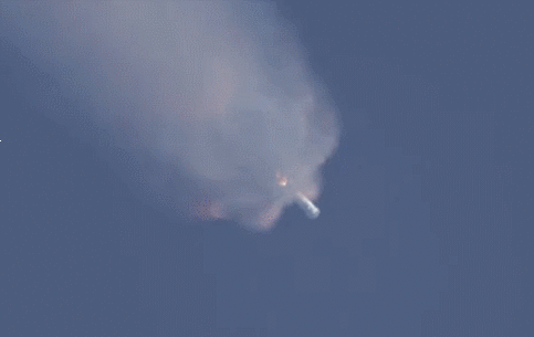 挑战者号航天飞机灾难:如何评价spacex的火箭凌空爆炸，碎片散落海上？