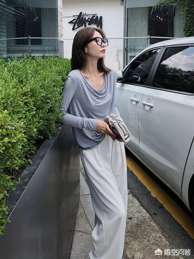淘宝忠犬小八家模特小兮:适合高个子女生的淘宝服装店有哪些推荐？