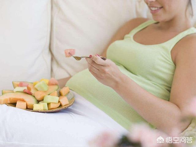 怀孕能吃火龙果吗:怀孕能吃火龙果吗怎么吃 孕妇不可以吃火龙果吗，为什么？