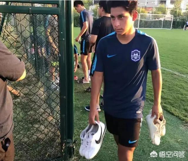 津媒：曹阳正已与泰达会合，其祖父是中国人，可算内援报名中超联赛吗？