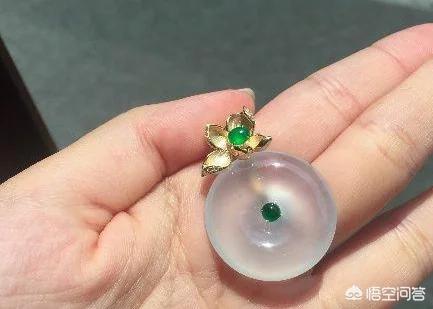 翡翠网上免费鉴定,网络上怎么鉴定翡翠是不是A货？