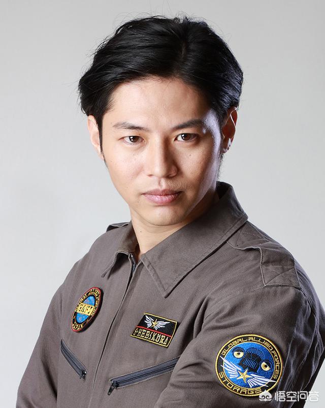 蒙淘克怪兽是怎么回事:奥特曼为什么每次只有一个人上？