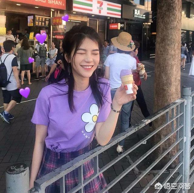 锁骨放硬币:你认为今年最烂大街的穿搭是什么样式的