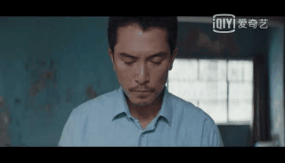 微信颓废帅哥图片:网剧《唐人街神探》林默的扮演者邱泽，你觉得他演技如何？