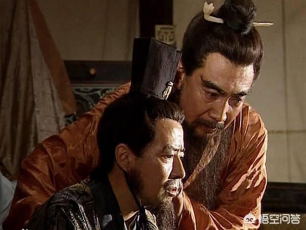 许攸简介:历史里谋士中诸葛亮、庞统、郭嘉、司马懿、许攸、荀彧谁更高？