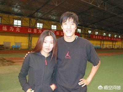 刘翔女友:刘翔前妻葛天和现任吴莎隔空开撕，你支持谁？