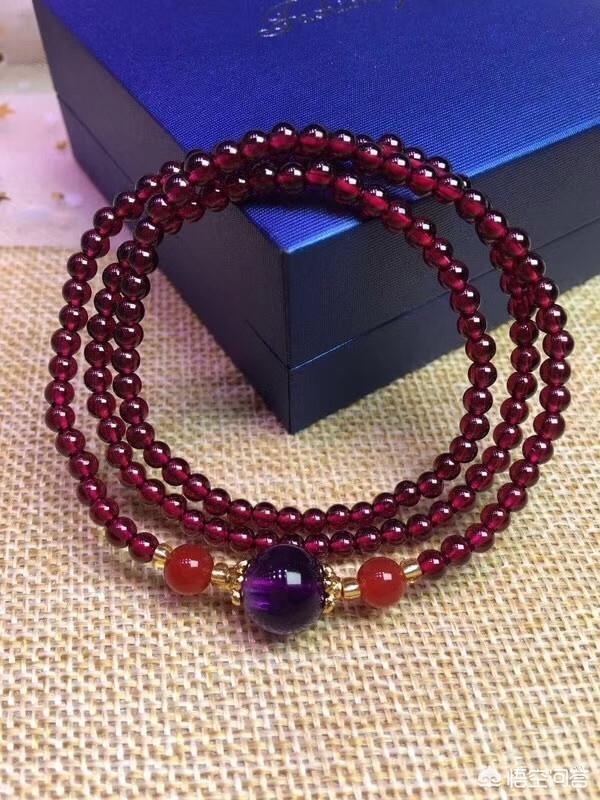 别人摸了玉要怎么净化,石榴石、碧玺如何净化、消磁才靠谱？