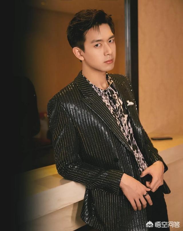 全智贤成名前:古力娜扎四年前视频曝光，你怎么看待她前男友发这种视频