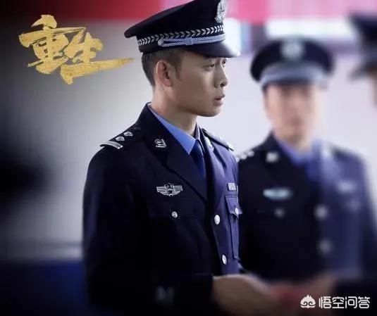 重生剧情:电影《灰烬重生》你看懂了吗
