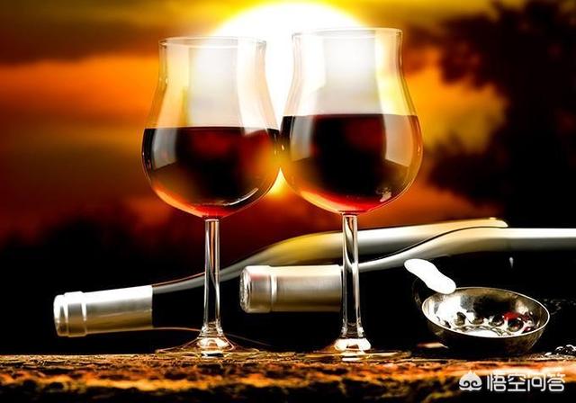 红酒湿气重吗，白酒和红酒哪个更受中年人喜欢