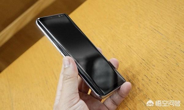 是谁开发出手机曲面屏这种“反人类设计”？你怎么看？插图56