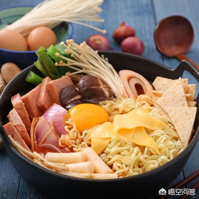 百万藏獒成火锅食材:部队火锅真是用美军的剩菜做的吗？