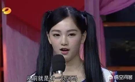 武大校花黄灿灿:活在照片里的黄灿灿算得上武大校花吗？