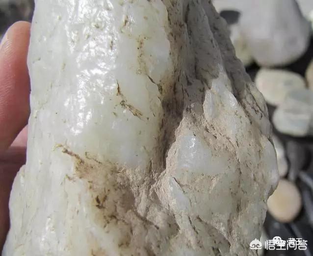 玉石有多少种类及图片,和田玉主要有哪些种类呢？