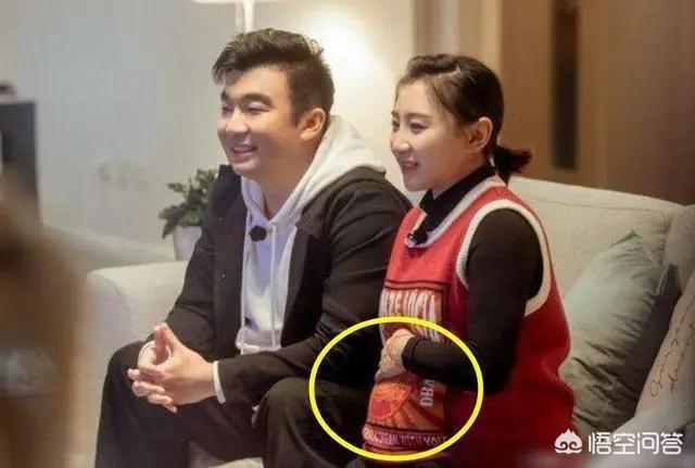 模特梁超:邓超新电影受到吴京的青睐，投资成为出品人并参演，会大卖吗？