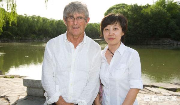 金宇彬复出画报:当年因为采访米卢爆红的美女记者李响去哪了？现状怎么样？