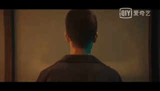 微信颓废帅哥图片:网剧《唐人街神探》林默的扮演者邱泽，你觉得他演技如何？