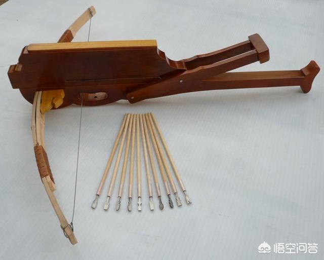 国模唐静:综合来看，诸葛神弩是不是冷兵器时代最强的武器？