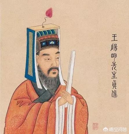 预言中国圣人是谁，梁启超为何提出中国历史上有两个半圣人