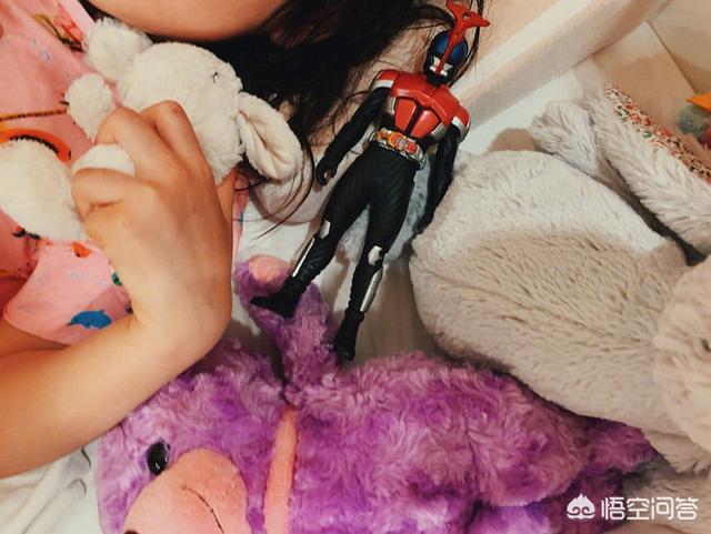 绚香:水岛宏爱女识破自己爸爸是假面骑士身份是怎么回事