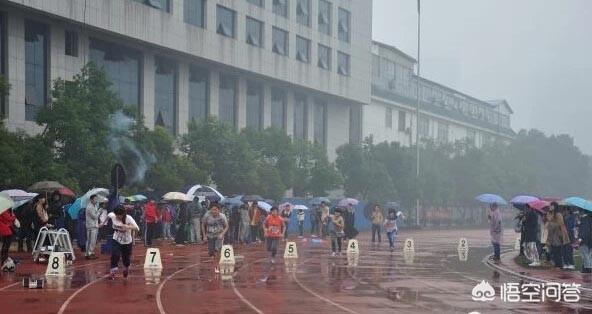 校园诡异事件:你们知道多少关于学校的未解之谜呢