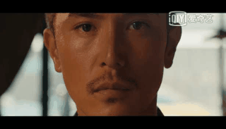 微信颓废帅哥图片:网剧《唐人街神探》林默的扮演者邱泽，你觉得他演技如何？