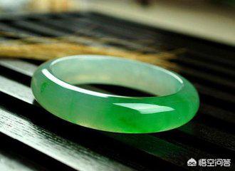 玉石和翡翠的区别,玉与翡翠的有何区别？该如何分别？