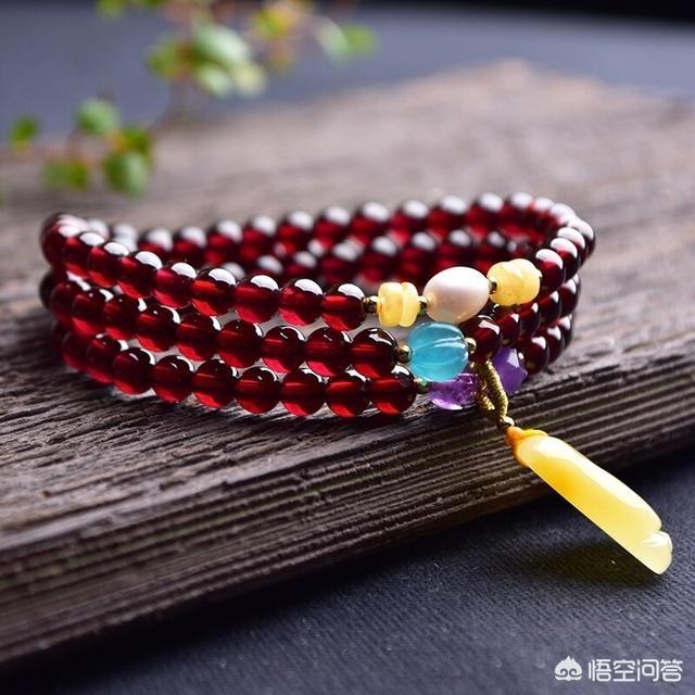 别人摸了玉要怎么净化,石榴石、碧玺如何净化、消磁才靠谱？